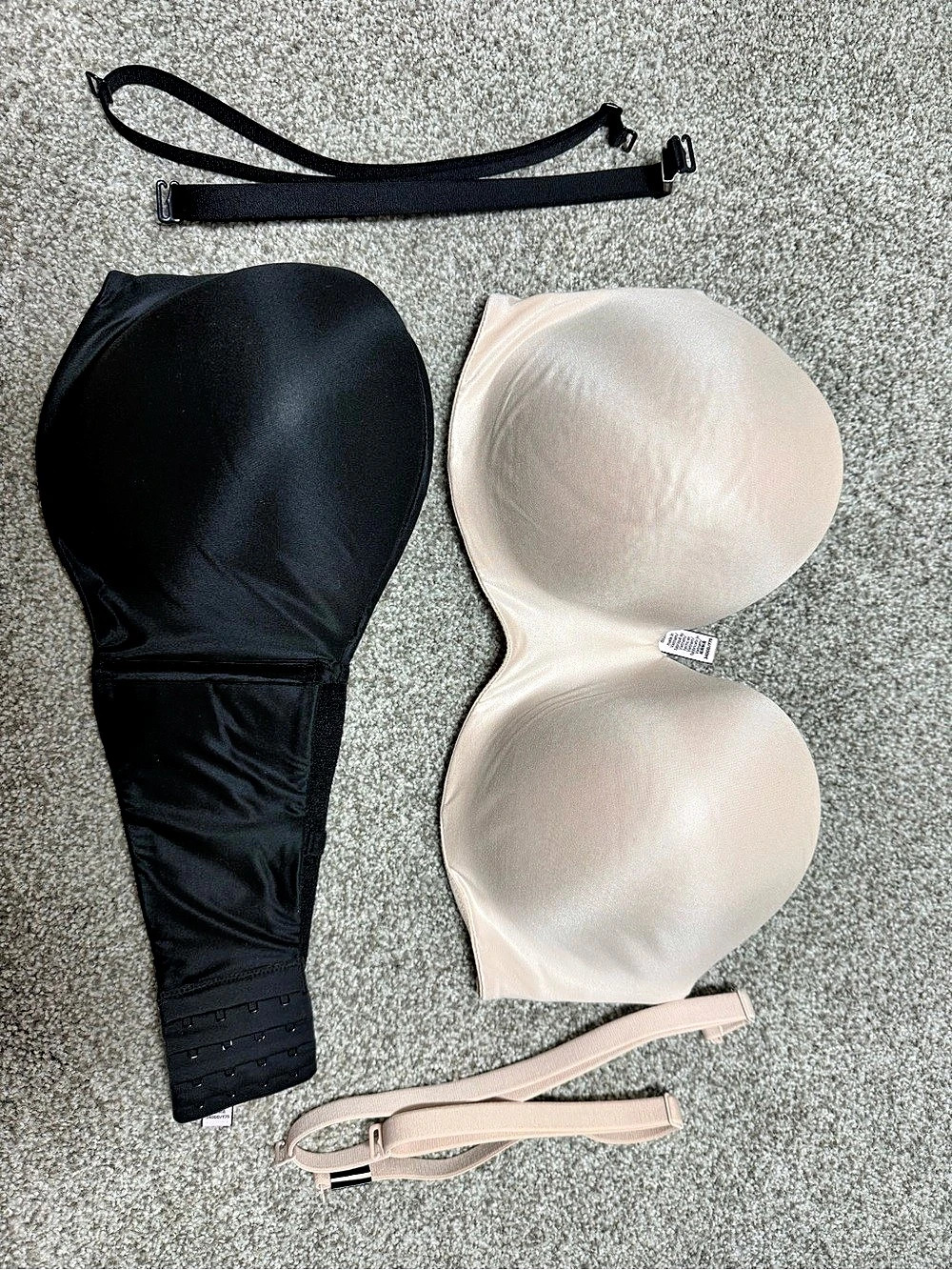 Victoria Secret Two-Piece strapless Bra Set Black & Beige Size 34 DDD